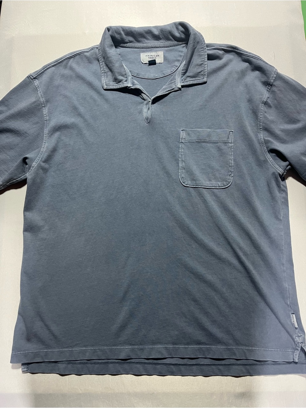 American Eagle Men’s Large Relaxed Fit Comfort Wash Blue Pocket Polo Shirt